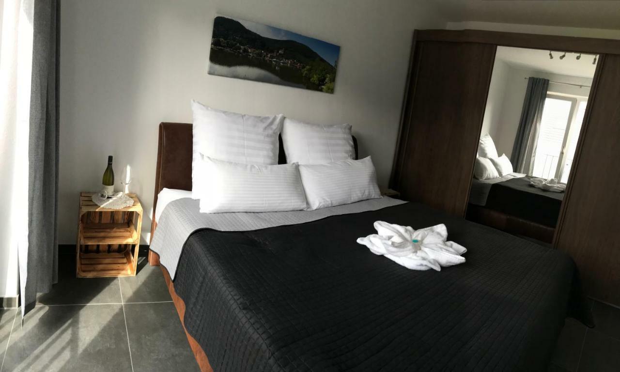 Appartamento Main Boarding House Miltenberg Esterno foto